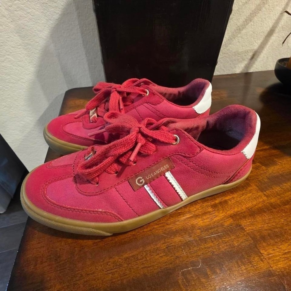 Guess by‎ Guess los angeles red suede sneakers white stripe